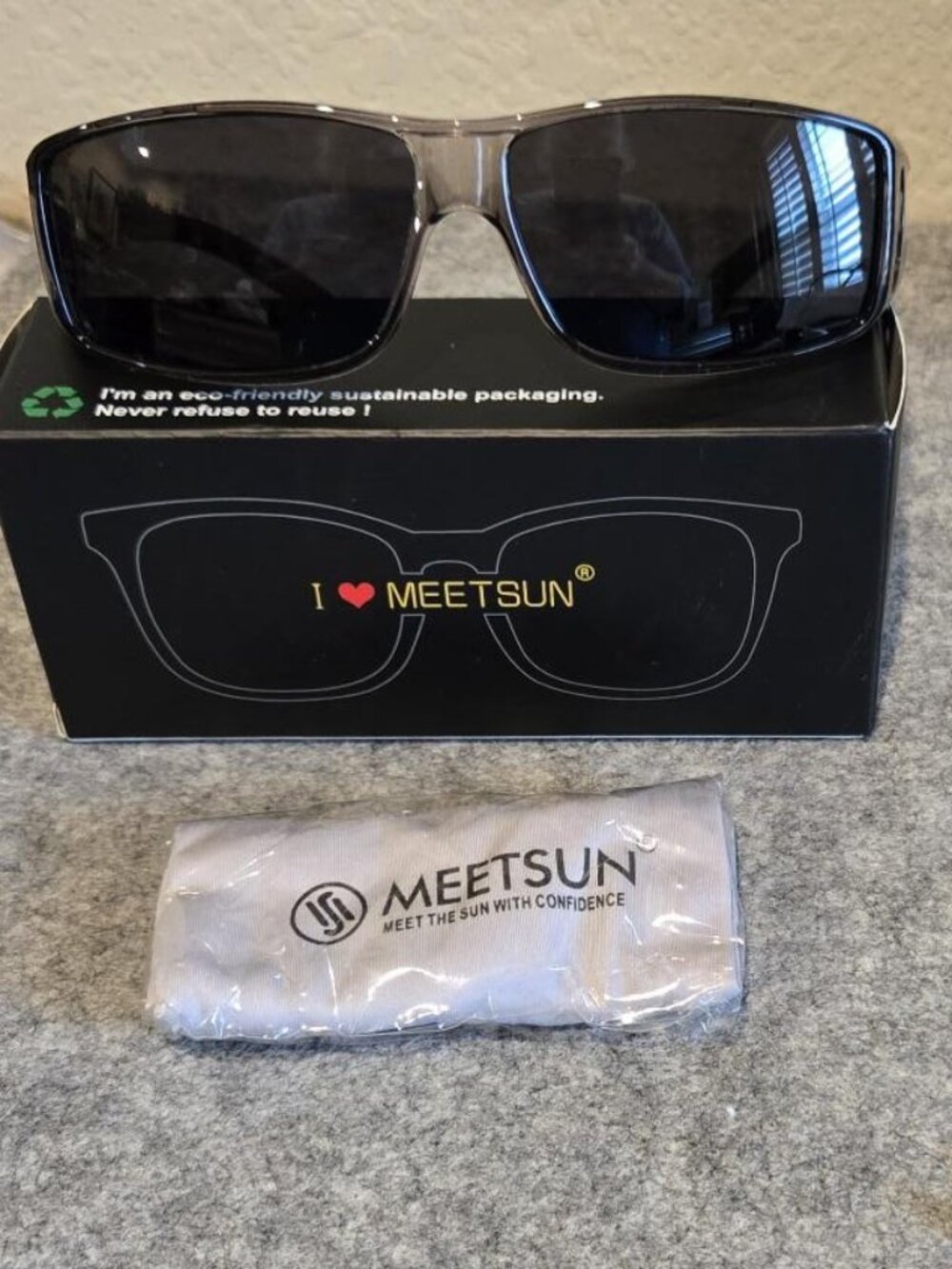 MEETSUN Fir Over Sunglasses Polarized Gray Frame with Cloth & lanyard NIB.